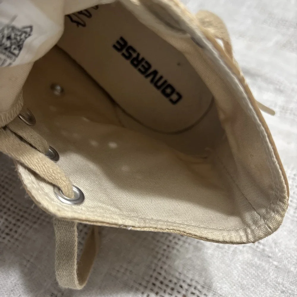 Converse Chuck Taylor All Star High Top Gold Satin Sz 7.5‎